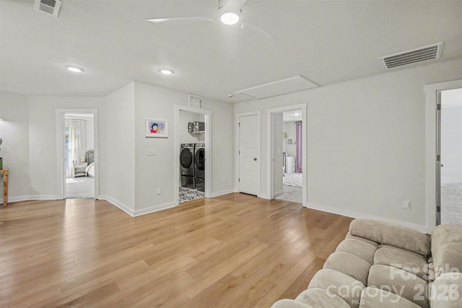 Spacious, unfurnished interior of a new home in Enclave at Caldwell, Charlotte (Image 24).