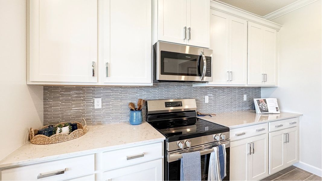 1612 Camelia Kitchen 3of3 F1