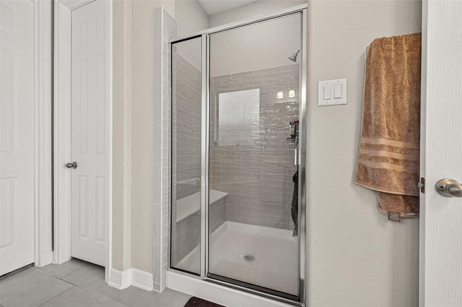 Furnished interior view inside a new home in StoneCreek Estates, Richmond (Image 27). Furnished interior view inside a new home in StoneCreek Estates, Richmond (Image 27).