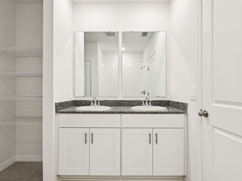 Furnished interior view inside a new home in Hamilton Bluff - Classic Series, Lake Hamilton (Image 5).