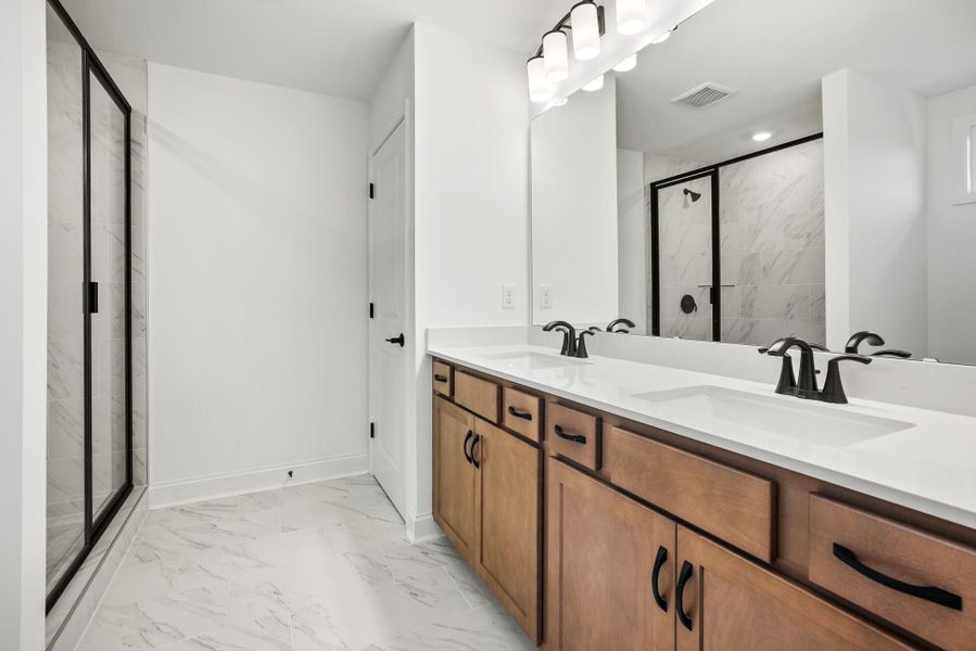 Furnished interior view inside a new home in Forest Creek, Waxhaw (Image 5).