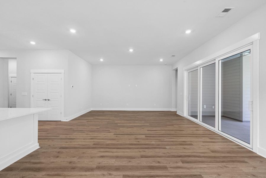 Spacious, unfurnished interior of a new home in Point Hope - Village Collection, Charleston (Image 25).