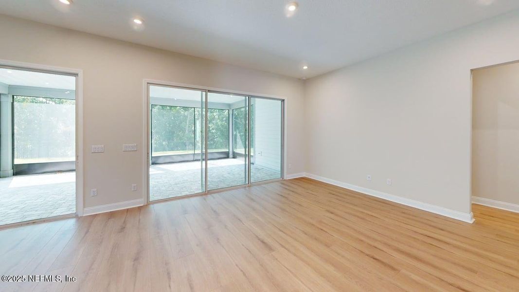 Spacious, unfurnished interior of a new home in RiverTown - WaterSong, St. Johns (Image 11).