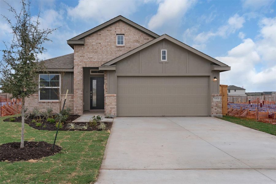 MOVE IN READY! MOVE IN READY!