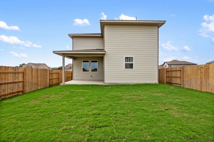 Exterior details and patio area of a home in The Cottages at La Cima, San Marcos (Image 31).
