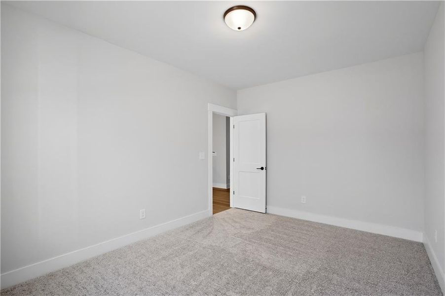 Spacious, unfurnished interior of a new home in , Dawsonville (Image 78).