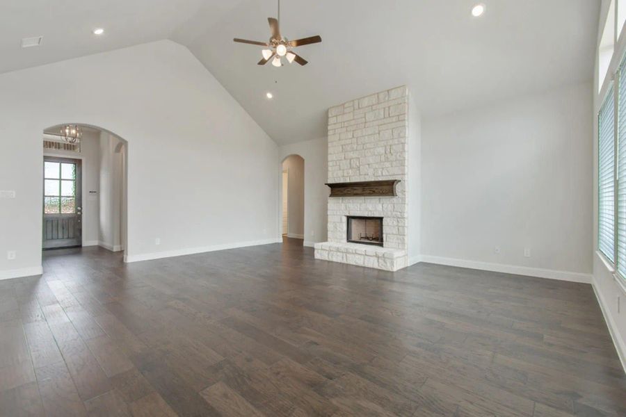 Family Room | Concept 2797 at Hidden Creek Estates in Van Alstyne, TX by Landsea Homes