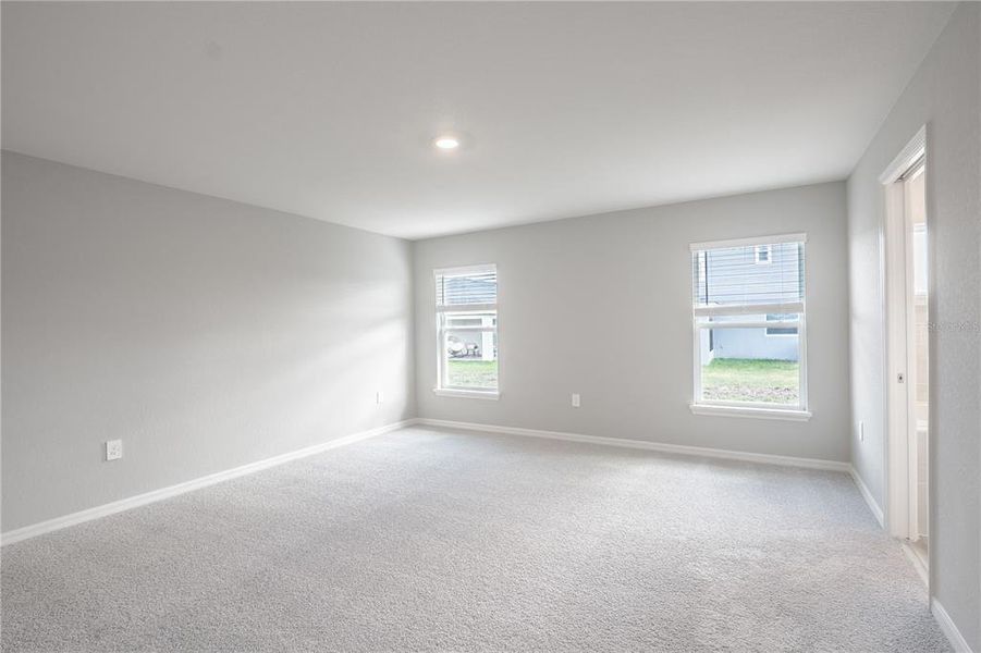 Spacious, unfurnished interior of a new home in Cypress Ridge Ranch, Wimauma (Image 11).