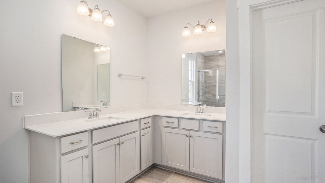 Furnished interior view inside a new home in Shell Pointe, Gilbert (Image 8).