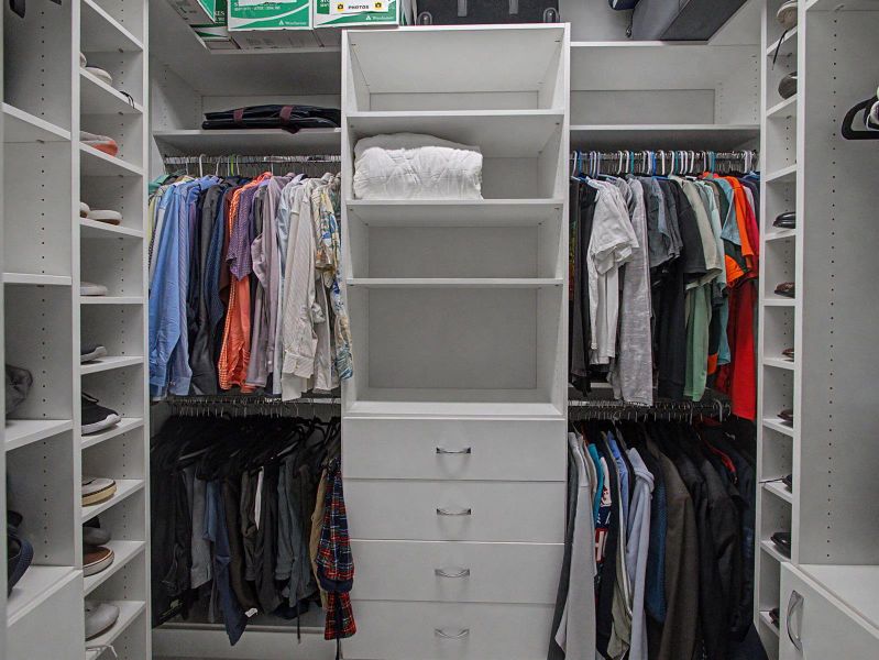 Master Walk In Closet Master Walk In Closet