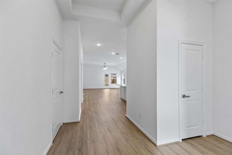 Spacious, unfurnished interior of a new home in Aldeana, Bonney (Image 16).