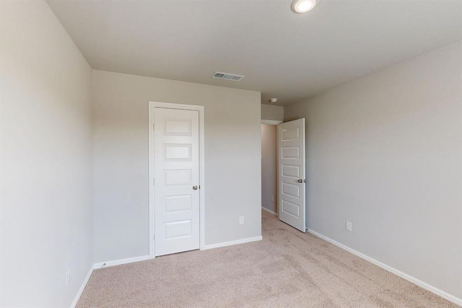 Spacious, unfurnished interior of a new home in Meadow Park, Ponder (Image 16). Spacious, unfurnished interior of a new home in Meadow Park, Ponder (Image 16).