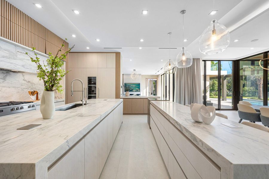 031-234AlexanderPalmRoad-BocaRaton-FL-33