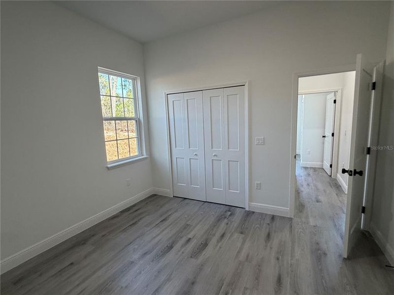 Spacious, unfurnished interior of a new home in , Ocala (Image 28).