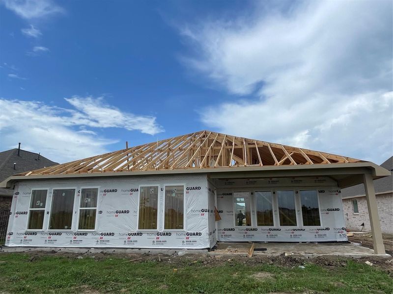 Front exterior of a new home in Sierra Vista, Rosharon, TX, highlighting curb appeal (Image 22).