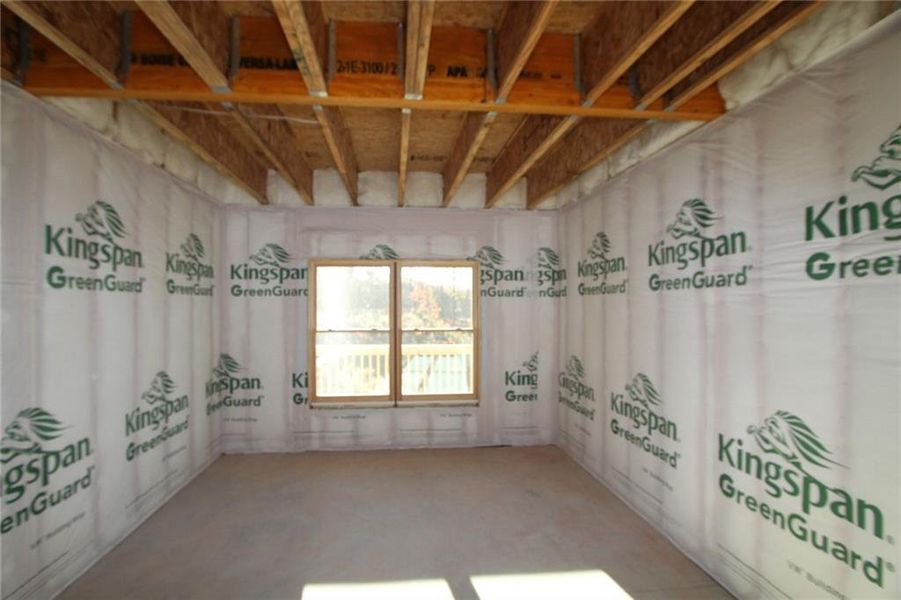 Image 33 of a home in Ellis. Image 33 of a home in Ellis.