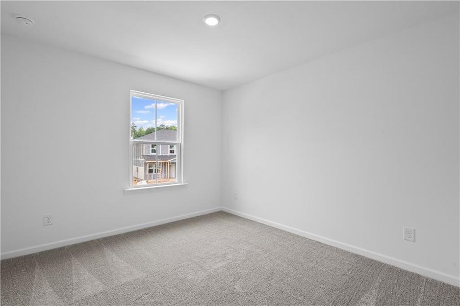 Spacious, unfurnished interior of a new home in Avery Ridge, Gainesville (Image 21).