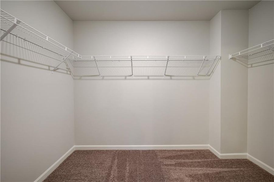 Spacious, unfurnished interior of a new home in Auburn Ridge, Riverdale (Image 23). Spacious, unfurnished interior of a new home in Auburn Ridge, Riverdale (Image 23).