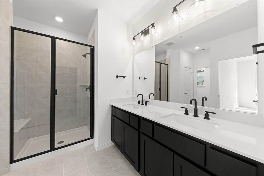 Rice Townhome Primary Bathroom