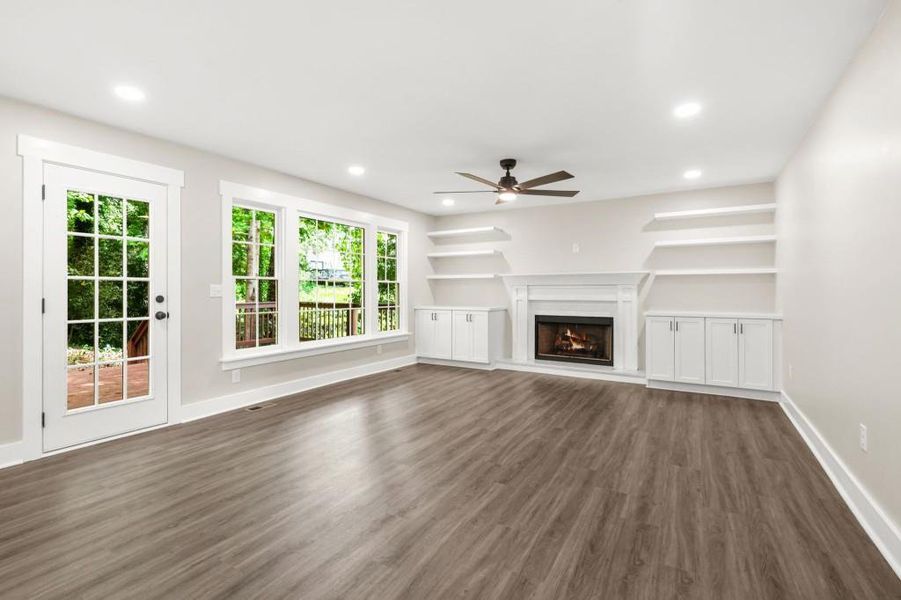 Spacious, unfurnished interior of a new home in , Kennesaw (Image 42).