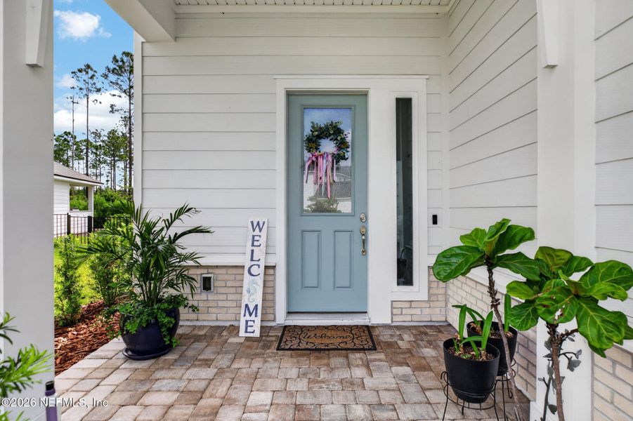 Exterior details and patio area of a home in , Ponte Vedra (Image 3).