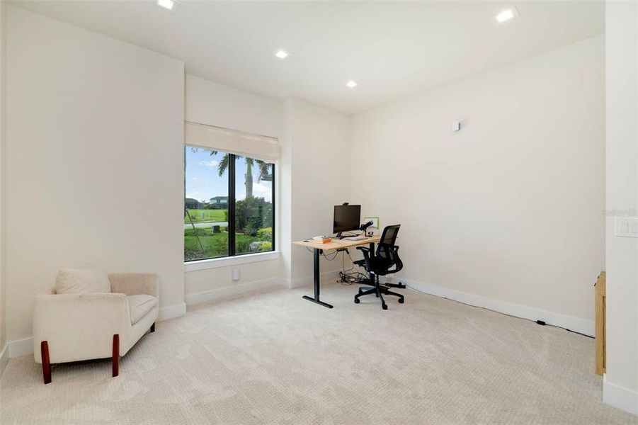 Furnished interior view inside a new home in , Bradenton (Image 53). Furnished interior view inside a new home in , Bradenton (Image 53).