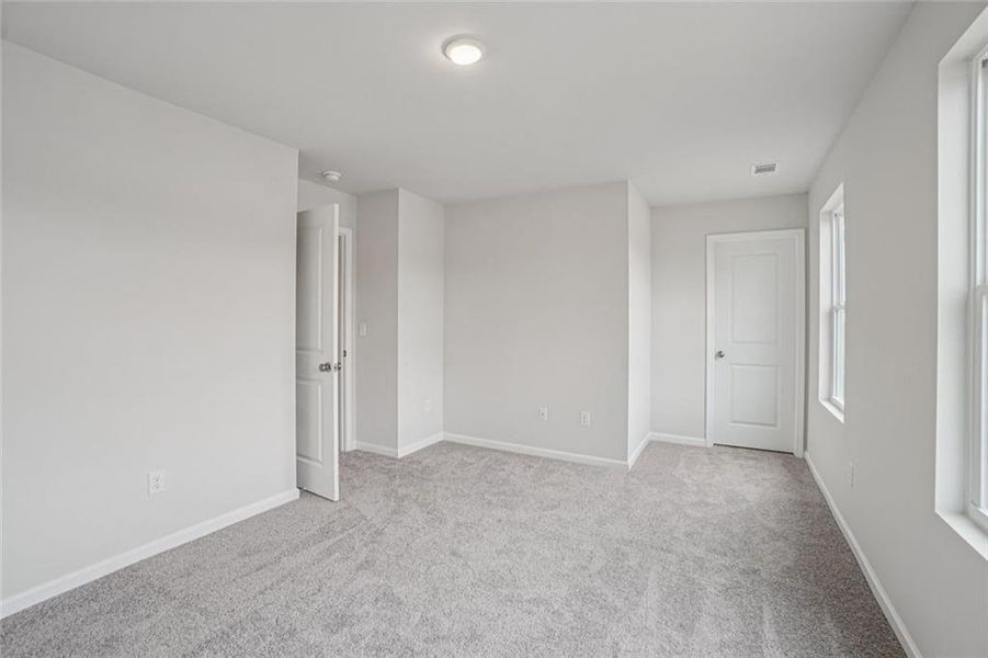 Spacious, unfurnished interior of a new home in Liberty Pointe, Villa Rica (Image 21).