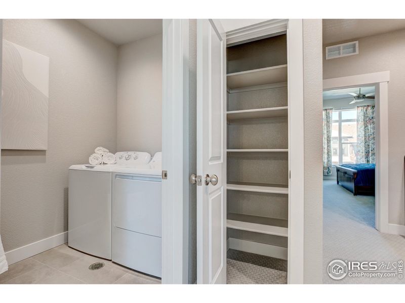 Furnished interior view inside a new home in Highlands at Fox Hill - The Towns, Longmont (Image 27).