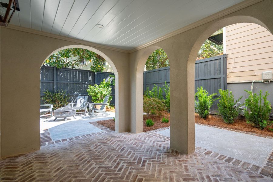 Image 48 of a home in .