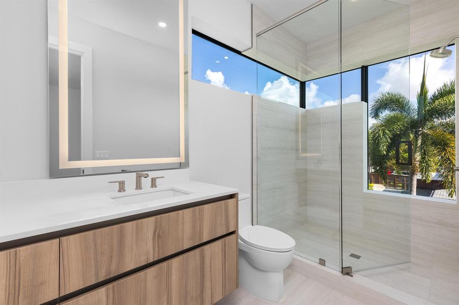 Guest Bath 3