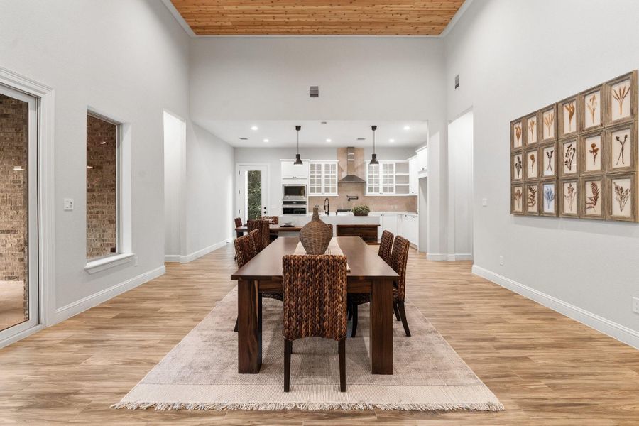 Furnished interior view inside a new home in , Tomball (Image 11). Furnished interior view inside a new home in , Tomball (Image 11).