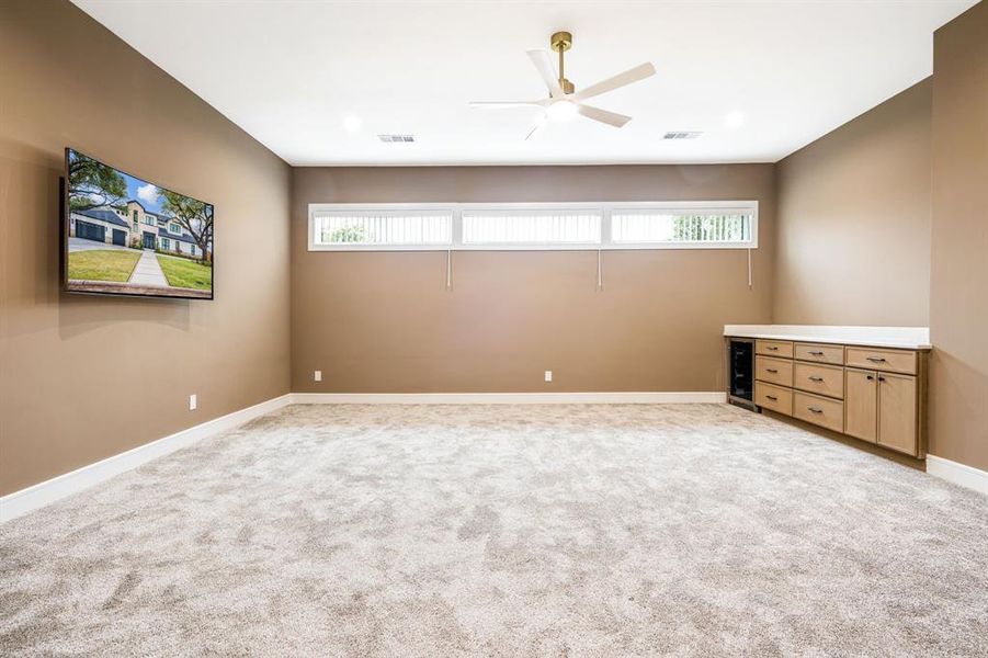 Spacious, unfurnished interior of a new home in , Dallas (Image 21).