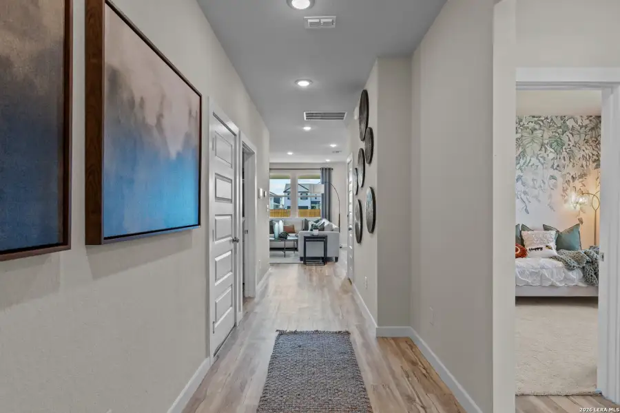 Furnished interior view inside a new home in Hiddenbrooke, Seguin (Image 29). Furnished interior view inside a new home in Hiddenbrooke, Seguin (Image 29).