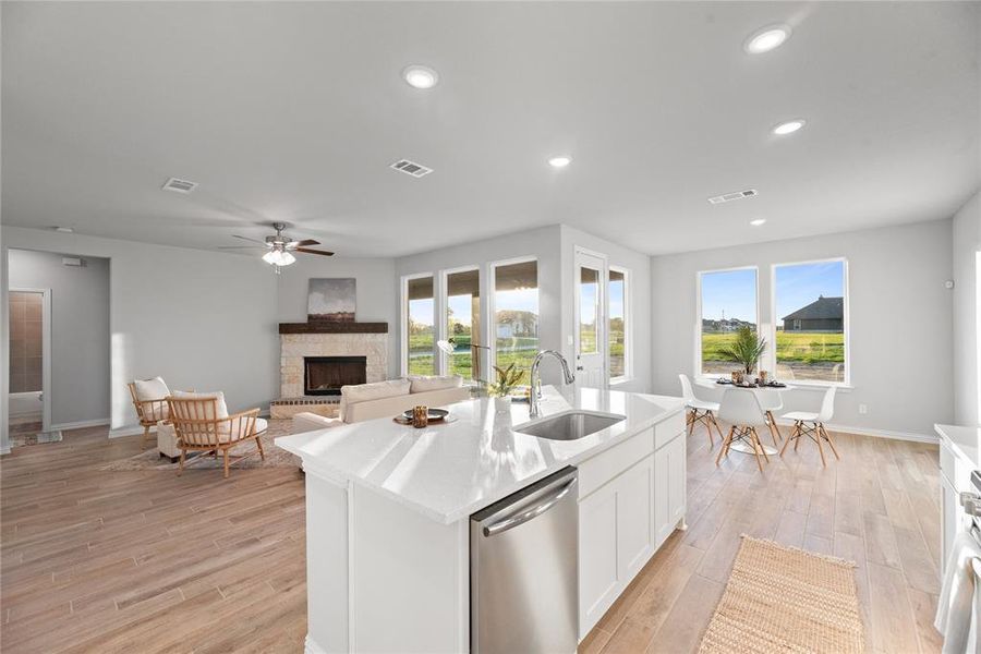 Furnished interior view inside a new home in Oak Valley, Oak Ridge (Image 10).