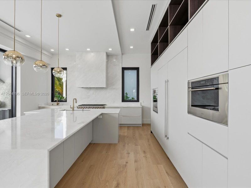 Furnished interior view inside a new home in , Pompano Beach (Image 6).