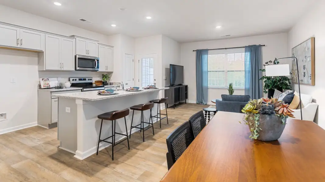 Furnished interior view inside a new home in Hastings Farm, Kernersville (Image 6).