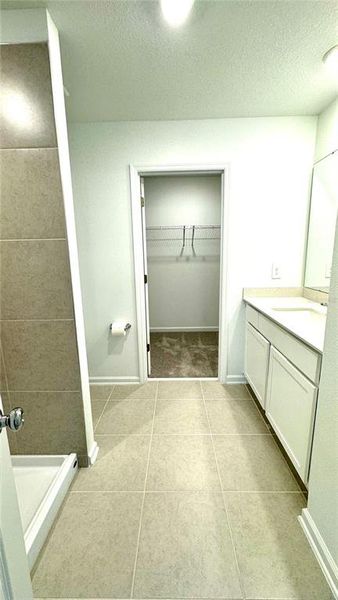 Image 32 of a home in Hunt Club Groves.