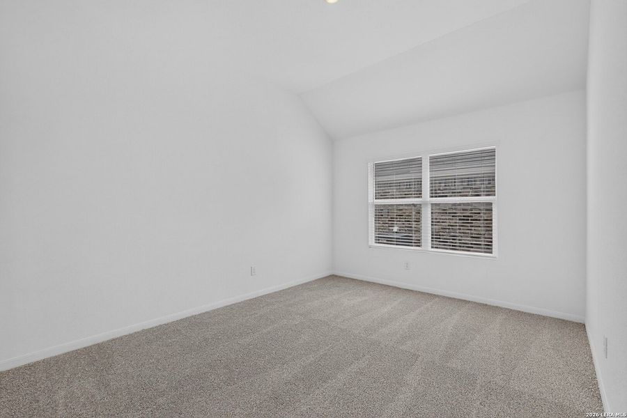 Spacious, unfurnished interior of a new home in , San Antonio (Image 18).