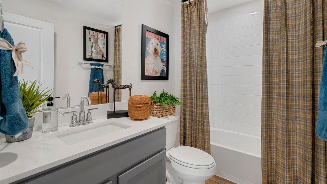 Furnished interior view inside a new home in Thunder Rock, Marble Falls (Image 29).