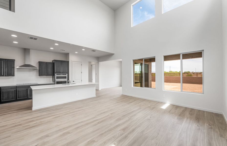 Spacious, unfurnished interior of a new home in Legado West, Queen Creek (Image 21). Spacious, unfurnished interior of a new home in Legado West, Queen Creek (Image 21).