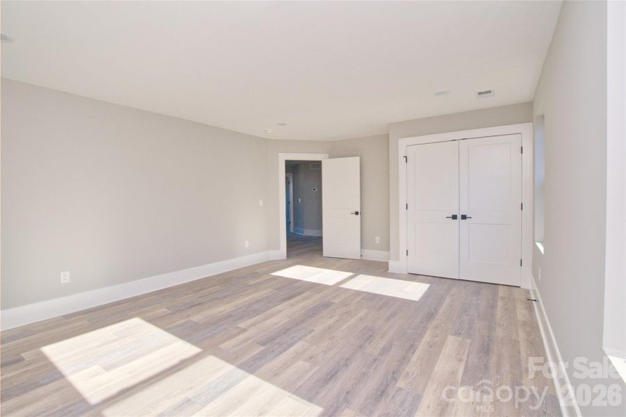 Spacious, unfurnished interior of a new home in , Charlotte (Image 21).
