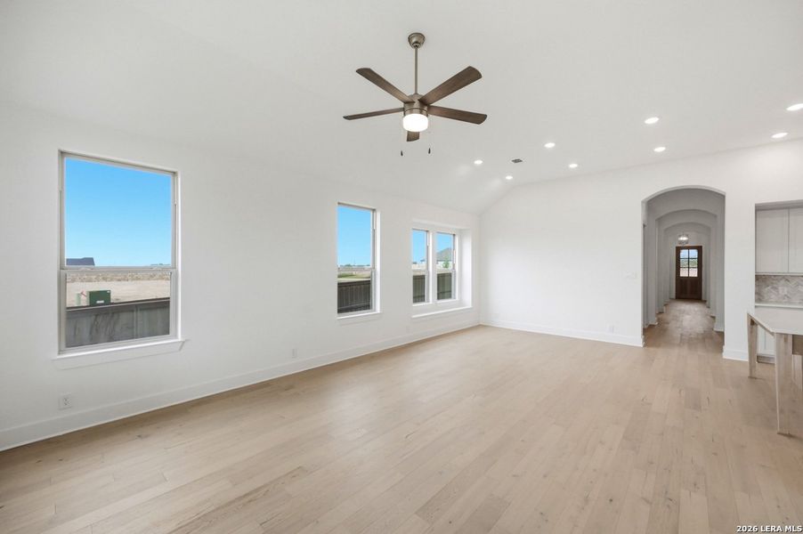Spacious, unfurnished interior of a new home in Prominence, San Antonio (Image 20). Spacious, unfurnished interior of a new home in Prominence, San Antonio (Image 20).