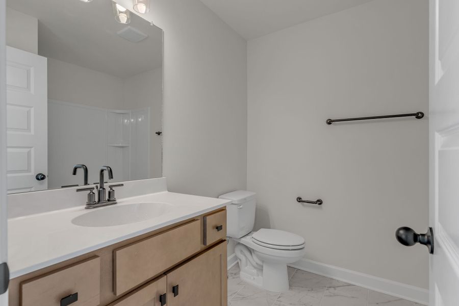 Furnished interior view inside a new home in Oxford Station, Gallatin (Image 10).