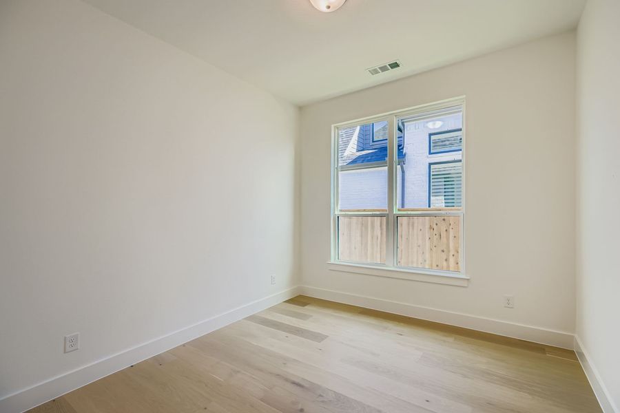 Plan 1631 Bedroom Representative Image Plan 1631 Bedroom Representative Image