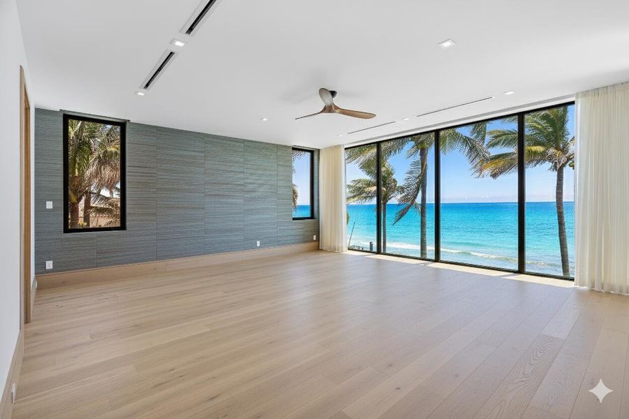 Spacious, unfurnished interior of a new home in , Manalapan (Image 25).