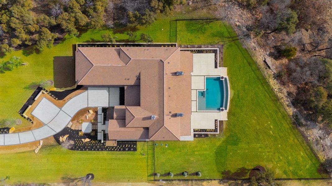 Image 37 of a home in Fleming Pointe.