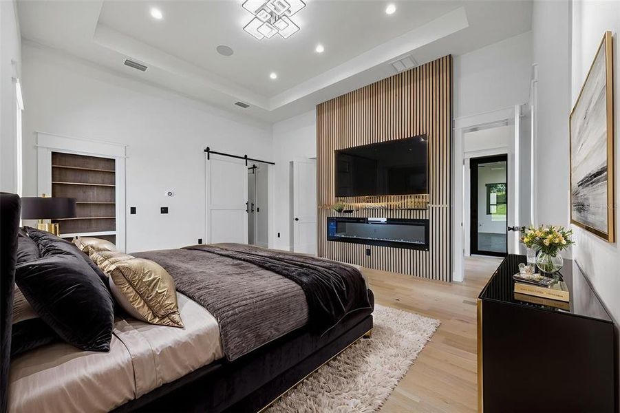 Furnished interior view inside a new home in , Tampa (Image 33).