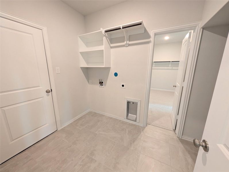 Spacious, unfurnished interior of a new home in Southern Pointe, College Station (Image 33). Spacious, unfurnished interior of a new home in Southern Pointe, College Station (Image 33).