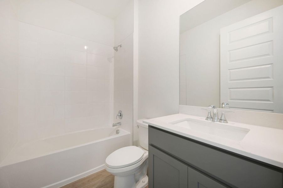 26-web-or-mls-South Florida - Hampton Pa