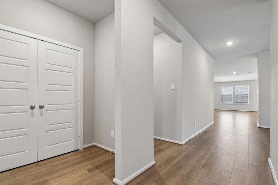 Spacious, unfurnished interior of a new home in Riviera Pines - Classic Series, Huffman (Image 26). Spacious, unfurnished interior of a new home in Riviera Pines - Classic Series, Huffman (Image 26).